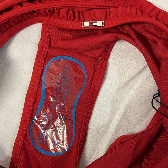 NWT Tommy Hilfiger Bikini size s - Picture 3 of 3